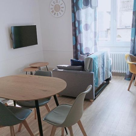 Loudéac : Appartement T2 chaleureux centre ville Extérieur photo