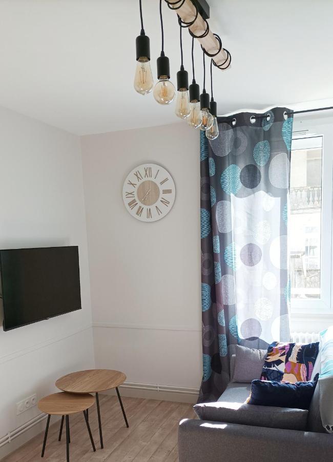 Loudéac : Appartement T2 chaleureux centre ville Extérieur photo